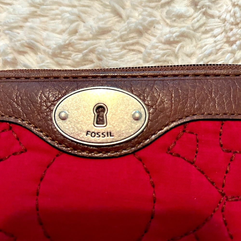 Like New!! Fossil Wallet; Fossil Keeper Long Wall… - image 3